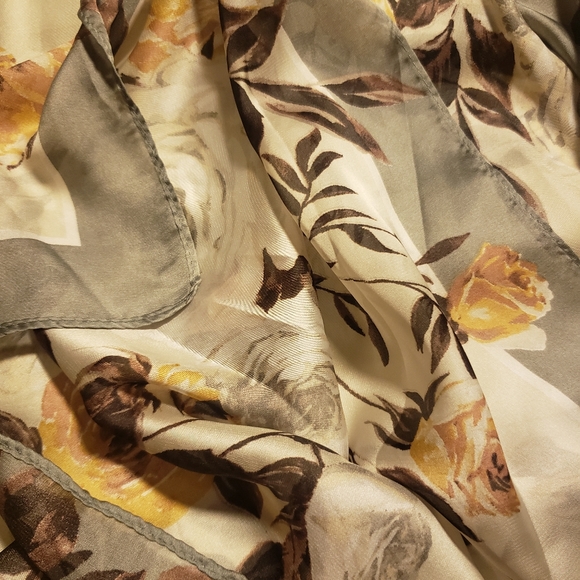 Dana Buchman Accessories - Dana Buchman Scarf